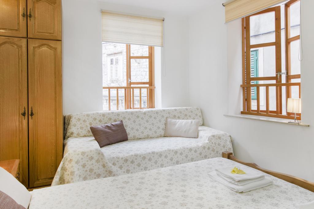 Top City Center Apartments Σίμπενικ Εξωτερικό φωτογραφία